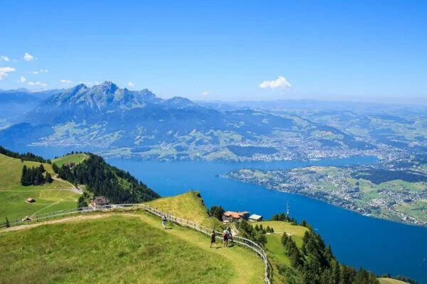 Lucerne: Private Sightseeing Walking Tour - Key Landmarks