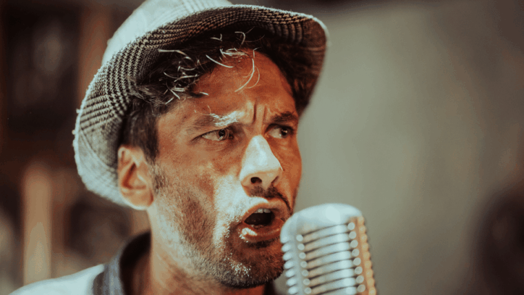 Lucho Dragone: the Voice and Trumpet That Will Captivate You - Audience Engagement and Impact