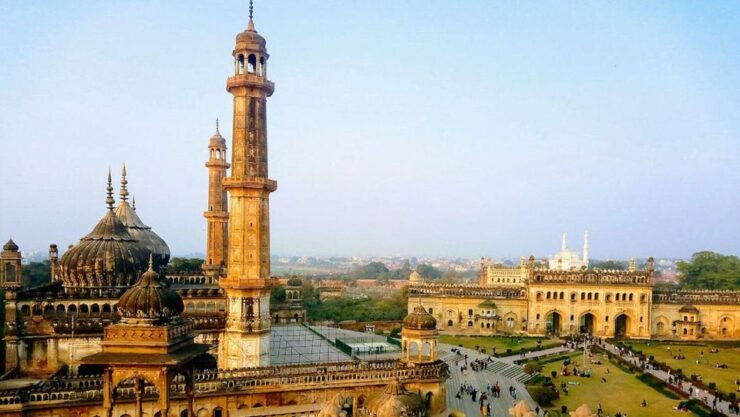 Lucknow: Chota Imambara and Buddha Park Customized Tour - Tour Details
