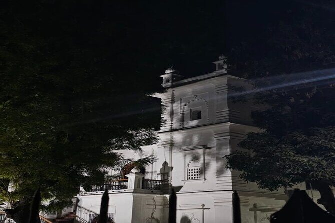 Lucknow: Cultural Walking Tour with Local Snacks (Guided Tour) - Practical Details