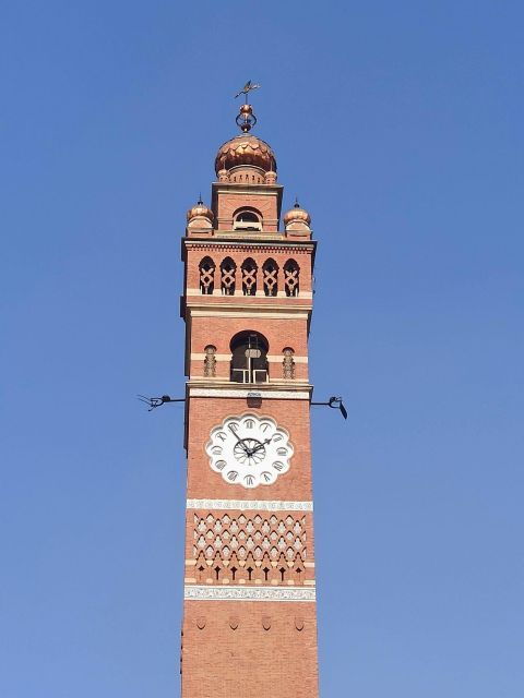 Lucknow Full Day City Tour - Inclusions