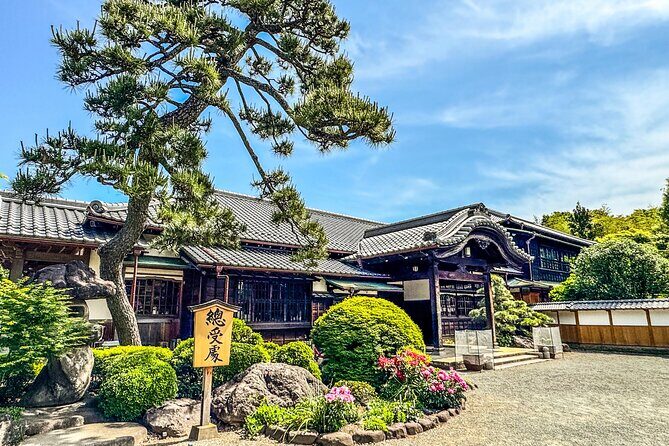 Lucky Cats Temple & Old Tokyo Yanaka 1/2-Day Walking Private Tour - A Closer Look at the Itinerary