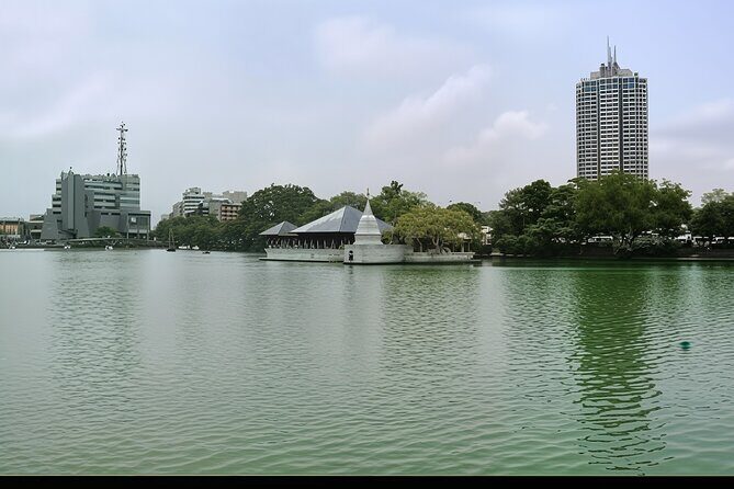 Lucky Tuk Tuk Colombo City Tour - The Sum Up