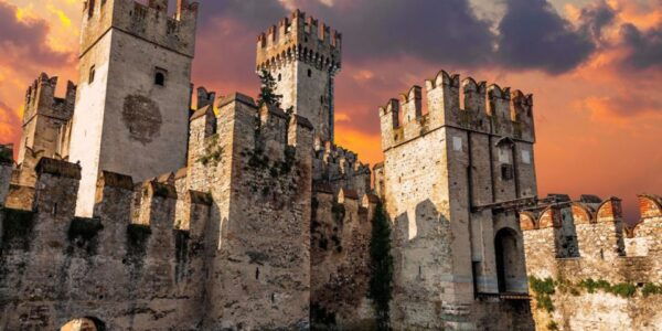 Lugana Wine Tour With Private Panoramic Boat on Lake Garda - The Sum Up