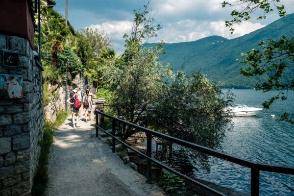 Lugano: Guided Walking Tour to Gandria With Boat Cruise - Traveler Reviews