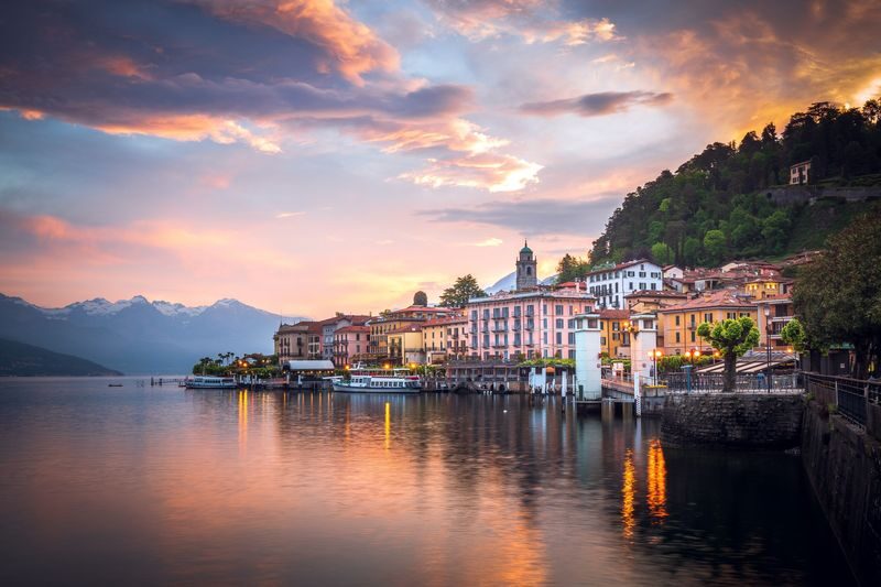 Lugano, Lake Como Cruise, and Bellagio Day Tour from Como - The day in brief
