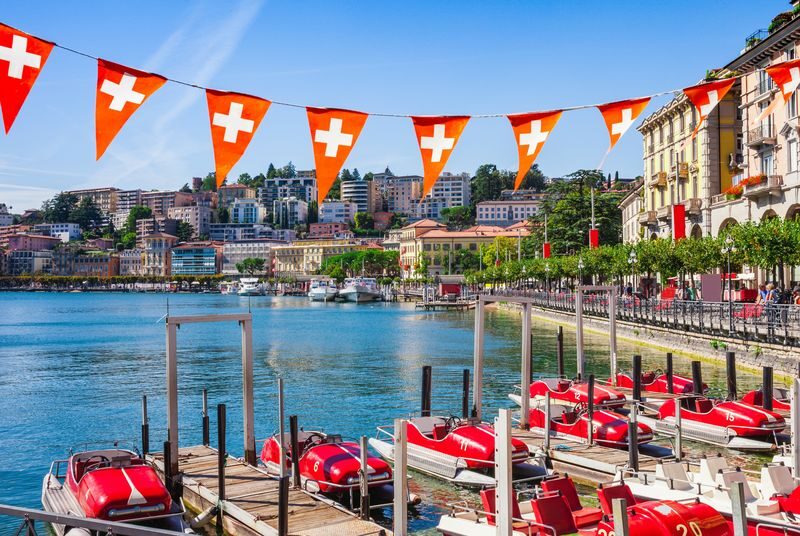Lugano, Lake Como Cruise, and Bellagio Day Tour from Como - From Como to Lugano, with a border crossing