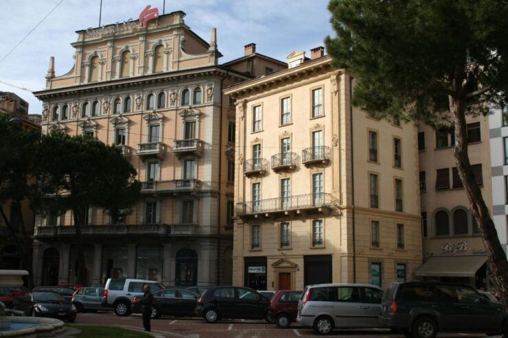Lugano: Private Walking Tour With a Local Guide - Tour Pricing and Duration