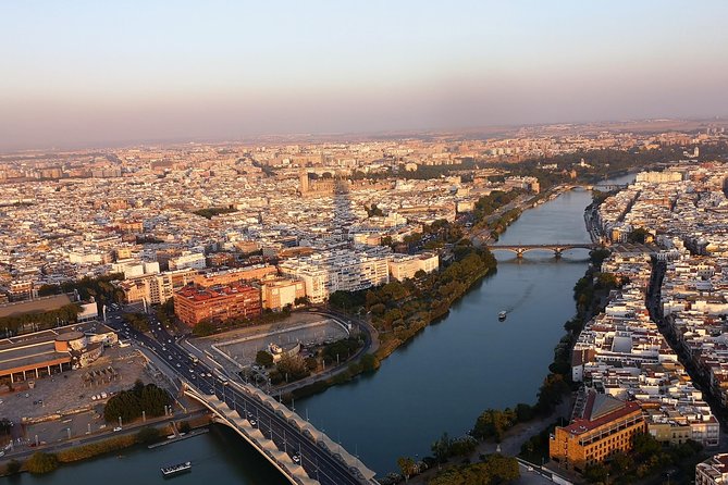 Luggage Room in Seville City Centre - Inclusions