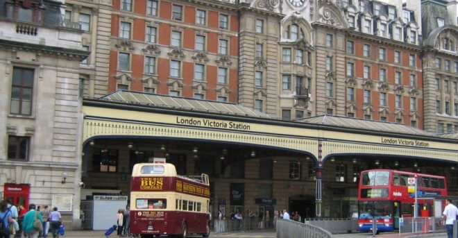 Luggage Storage Victoria Station - Customer Support