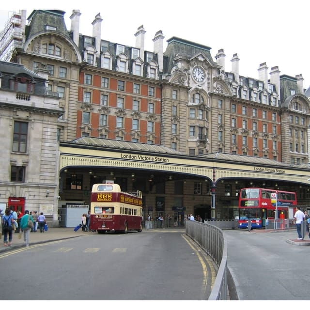 Luggage Storage Victoria Station - Location and Directions
