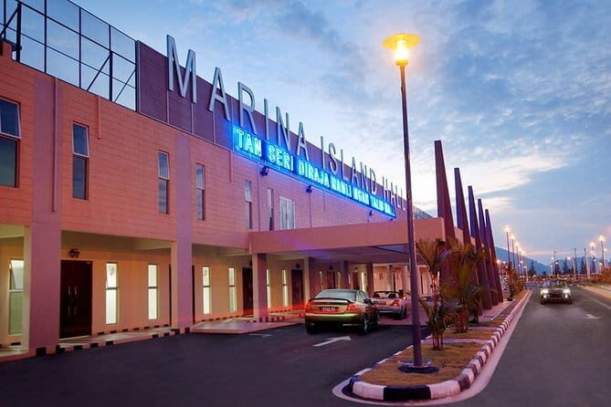 Lumut (Marina Island Jetty) to Kuala Lumpur Hotels 1-way Transfer - Who Is This Transfer Best Suited For?