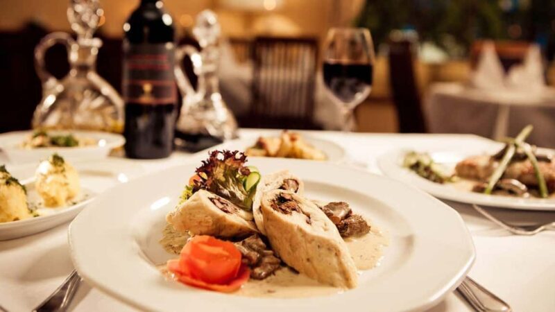 Lunch at Pod Baranem & Chopin Concert - Good To Know