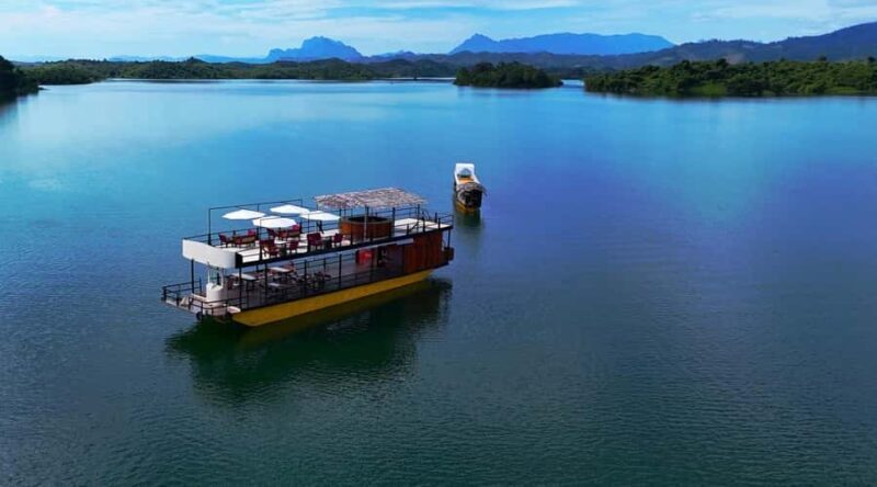 Lunch cruise on Vang Vieng Lake - Frequently Asked Questions