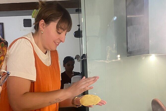 Lunch/Dinner and Cooking Class with a Local Family (3-4 hours) - Setting the Scene: What to Expect