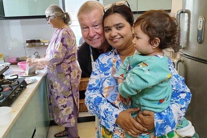 Lunch/Dinner and Cooking Class with a Local Family (3-4 hours) - What Past Reviewers Say