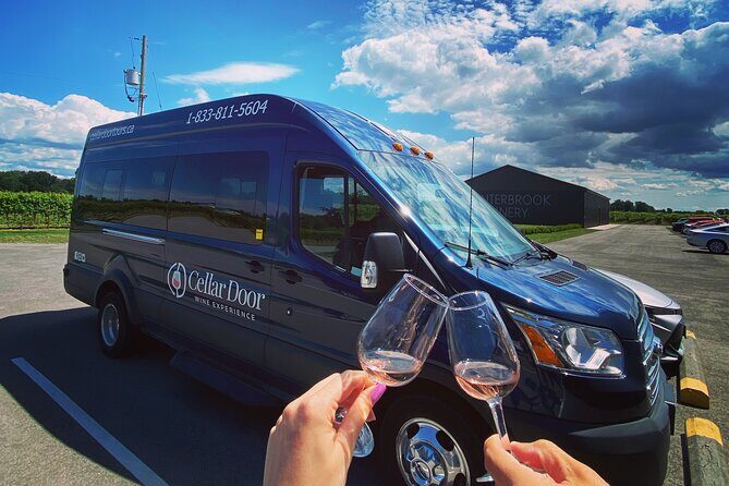 Lunch in the Vineyard: A Scenic Niagara Wine Tour Experience - Breakdown of the Itinerary