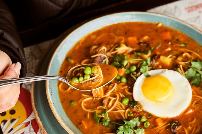 Lunch Menu at Mangos Restaurant, Larcomar - Common Questions