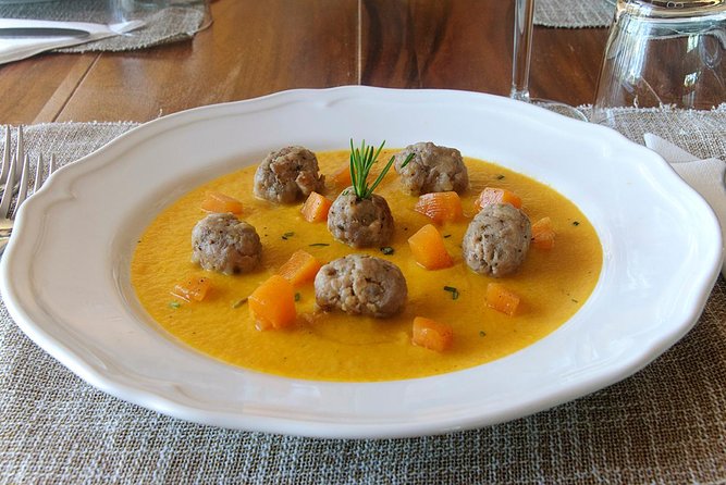Lunch or Dinner and Cooking Demo at a Local Home in Trento - Experience Details