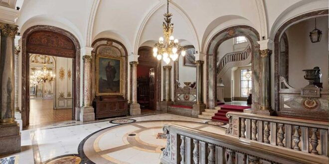 Lunch or Dinner at Palacio Paz - Indulge in Vegetarian and Gluten-Free Options