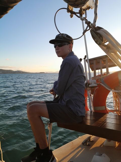 Lunchtime or Morning Sailing Private Charter Townsville - Booking Information