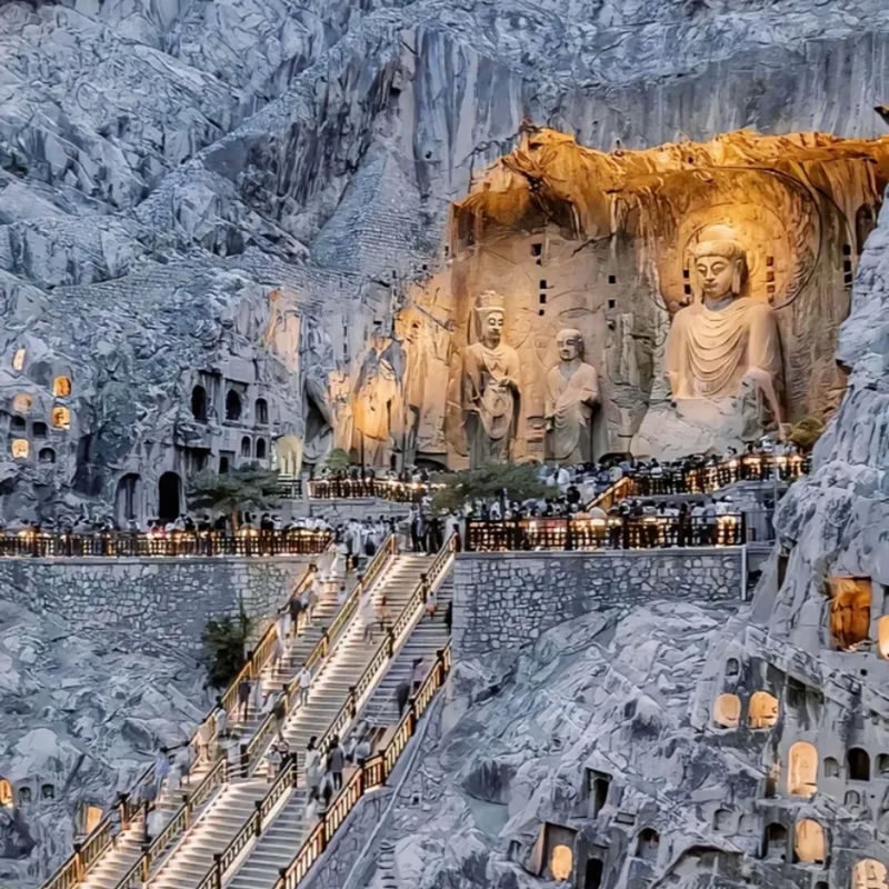 Luoyang Longmen Grottoes and Shaolin Temple Day Tour - The guide can shape the whole day