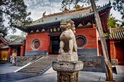 Luoyang Shaolin Temple Group Tour 1-Day Trip - Shaolin Temple in one day