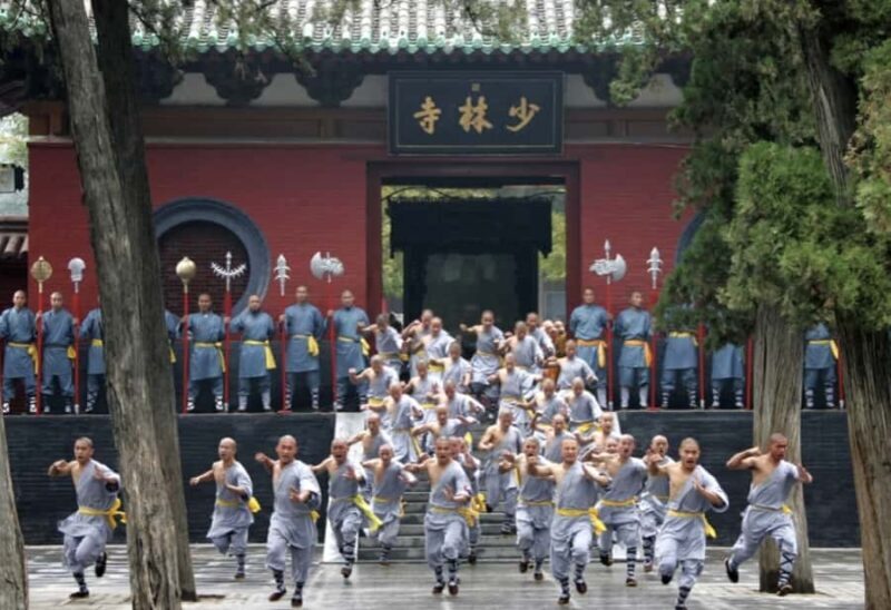 Luoyang/Zhengzhou to Shaolin temple +kongfu training tour - Exploring the Shaolin Temple: History and Atmosphere