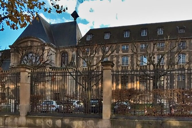 Lupins Footsteps: A Self-Guided Walking Tour in Paris - Essential Tips for the Self-Guided Tour