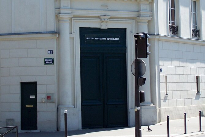 Lupins Footsteps: A Self-Guided Walking Tour in Paris - Capturing Memories: Photography Opportunities