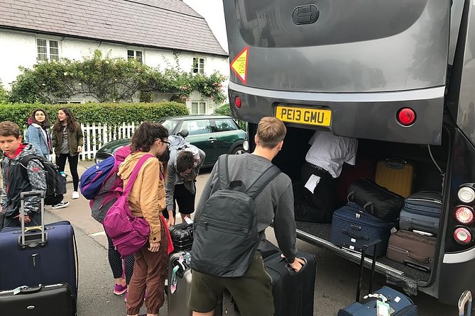 Luton Airport Private Transfers To/From London (Postcode SW1 to Sw4) - Contact Information