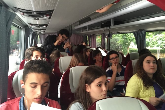 Luton Airport Private Transfers To/From London (Postcode W8 to W14) - Pricing and Guarantee Details