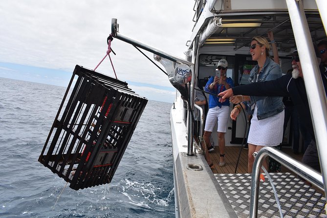 Luxe Seafood Package With Round Trip Ferry From Fremantle - Common Questions