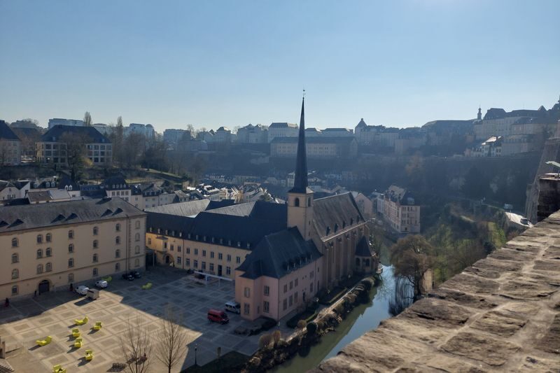 Luxembourg City 2-Hour Guided Walking Tour - The small extras: madeleines and ice cream