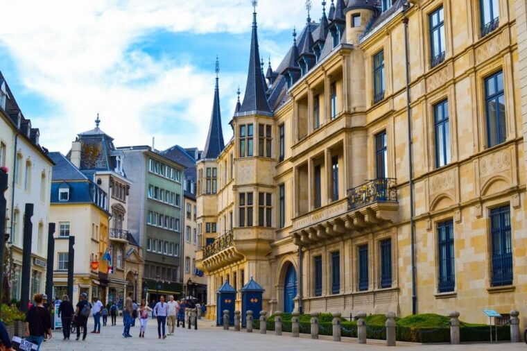 Luxembourg City: The Best of Guided E-Bike Tour in 3 Hours - FAQ