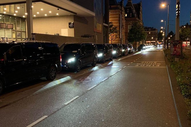 Luxery Transfer Amsterdam Schiphol Airport to the Amsterdam Cruise Terminal - Meeting and Pickup Information