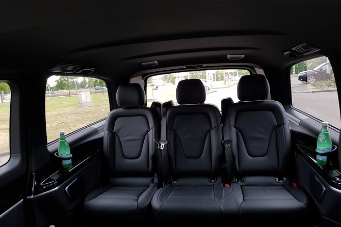 Luxery Transfer Amsterdam Schiphol Airport to the Amsterdam Cruise Terminal - Duration of Transfer