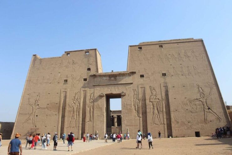 Luxor: 4-Day Nile Cruise to Aswan With Abu Simbel and Tours - Activity Experience