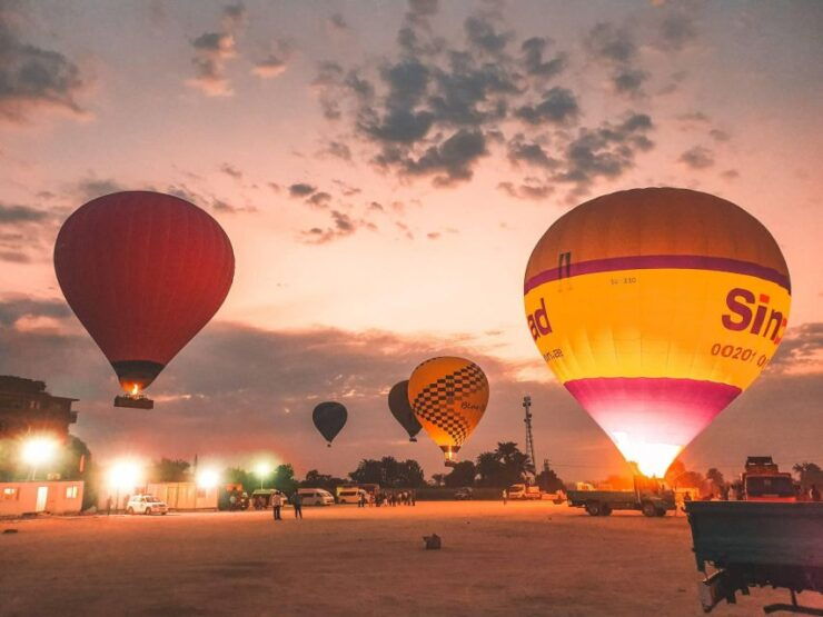 Luxor: Amazing Sunrise Hot Air Balloon Ride - What to Expect During the Flight