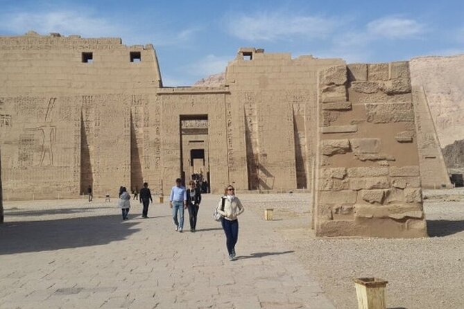 Luxor Day Tour Valley of the Kings,Hatshepsut and Habu Temples - Pricing and Lowest Price Guarantee