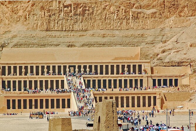 Luxor Full Day Tour:Valley of Kings&Hatchepsut Temples And Tombs - Meeting and Pickup Details