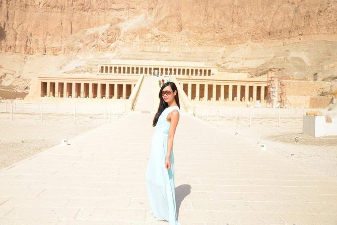 Luxor Layover Guided Trip East and West Banks From Luxor Airport - Meeting and Pickup Information