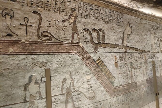 Luxor Private Day Tour East and West Banks With Lunch / Private - Booking Information