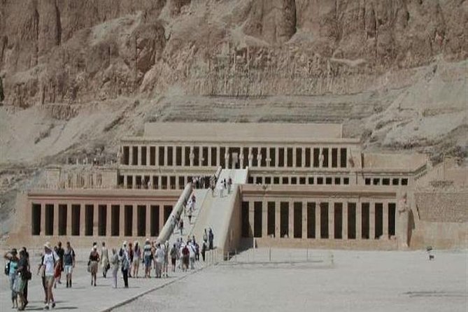 Luxor Private Full-Day Tour: Discover the East and West Banks of the Nile - Top Attractions