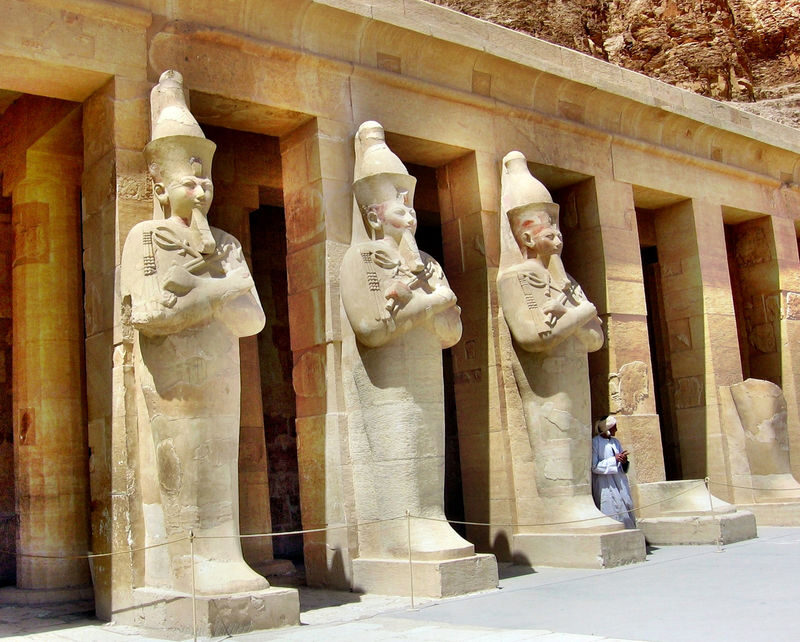 Luxor Valley of Kings, Hatshepsut, Colossi Private Day Tour - Lunch and souvenir stops deserve a quick check