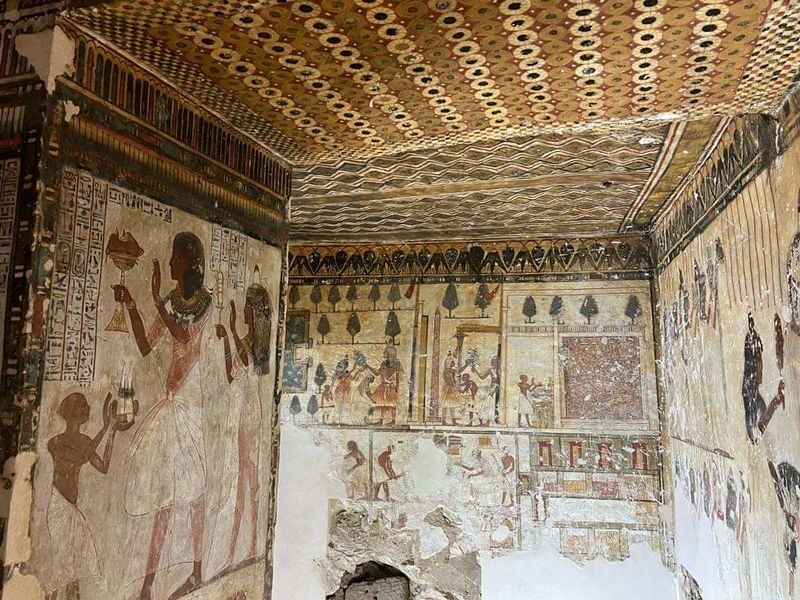 Luxor Valley of the Kings & Hatshepsut Half-Day Private Tour - Who should consider this tour