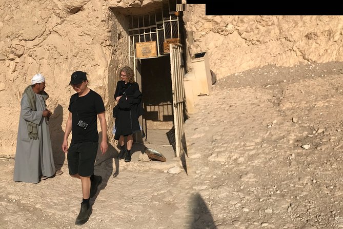 Luxor West Bank 2 Queens, Nobls and Workers Tombs and Temples Full Day Trip - Booking Options