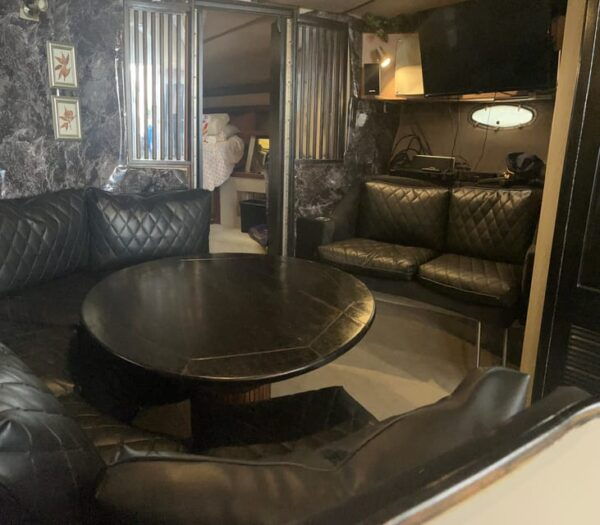 Luxurious 40ft Yacht Charter - Frequently Asked Questions