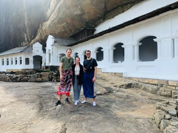 Luxurious All Inclusive Sigiriya & Dambulla Day Tour - Frequently Asked Questions
