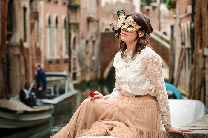 Luxurious Photoshoot in Venice - Meeting and Pickup Details